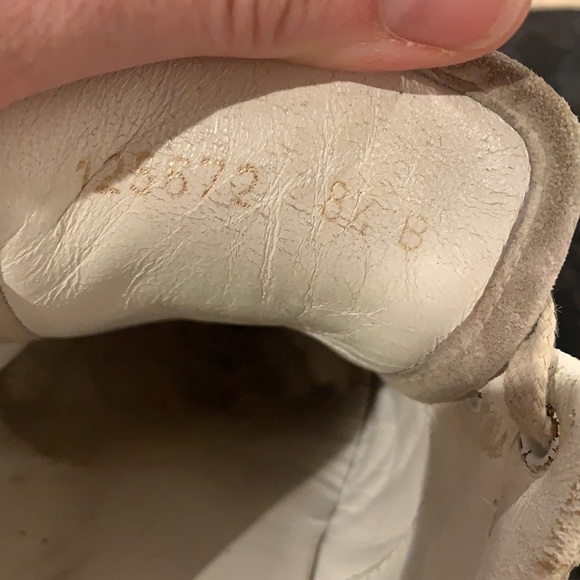 Pre Loved Gucci Sneakers Suede Pink and Green Stripe with dust bag - Picture 8 of 8